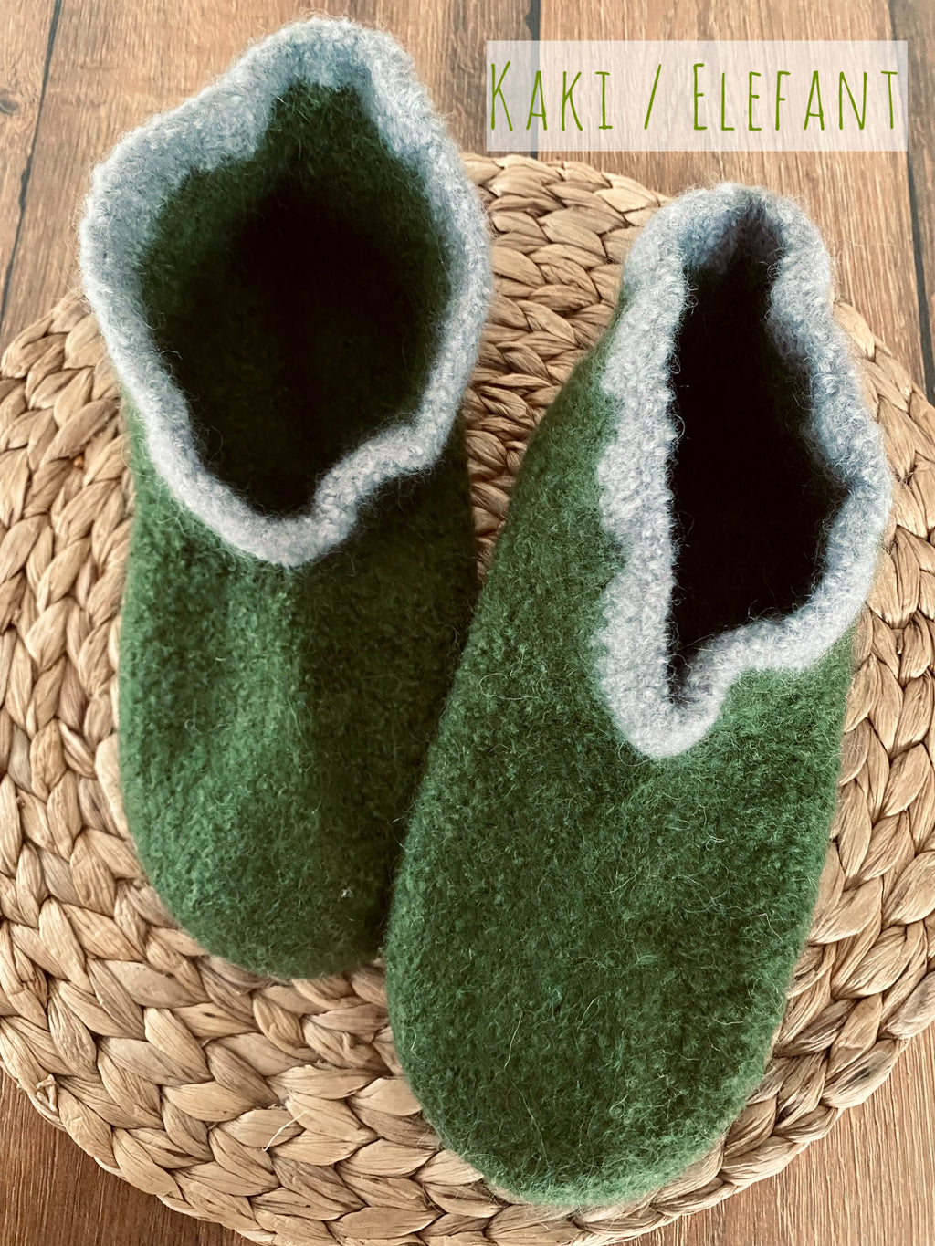 Filzschuhe mit Sohle aus reinster Schurwolle handgefertigt von Anja - Hausschuhe, Gästeschuhe für warme Füße - Personalisiertes Geschenk (Kopie)