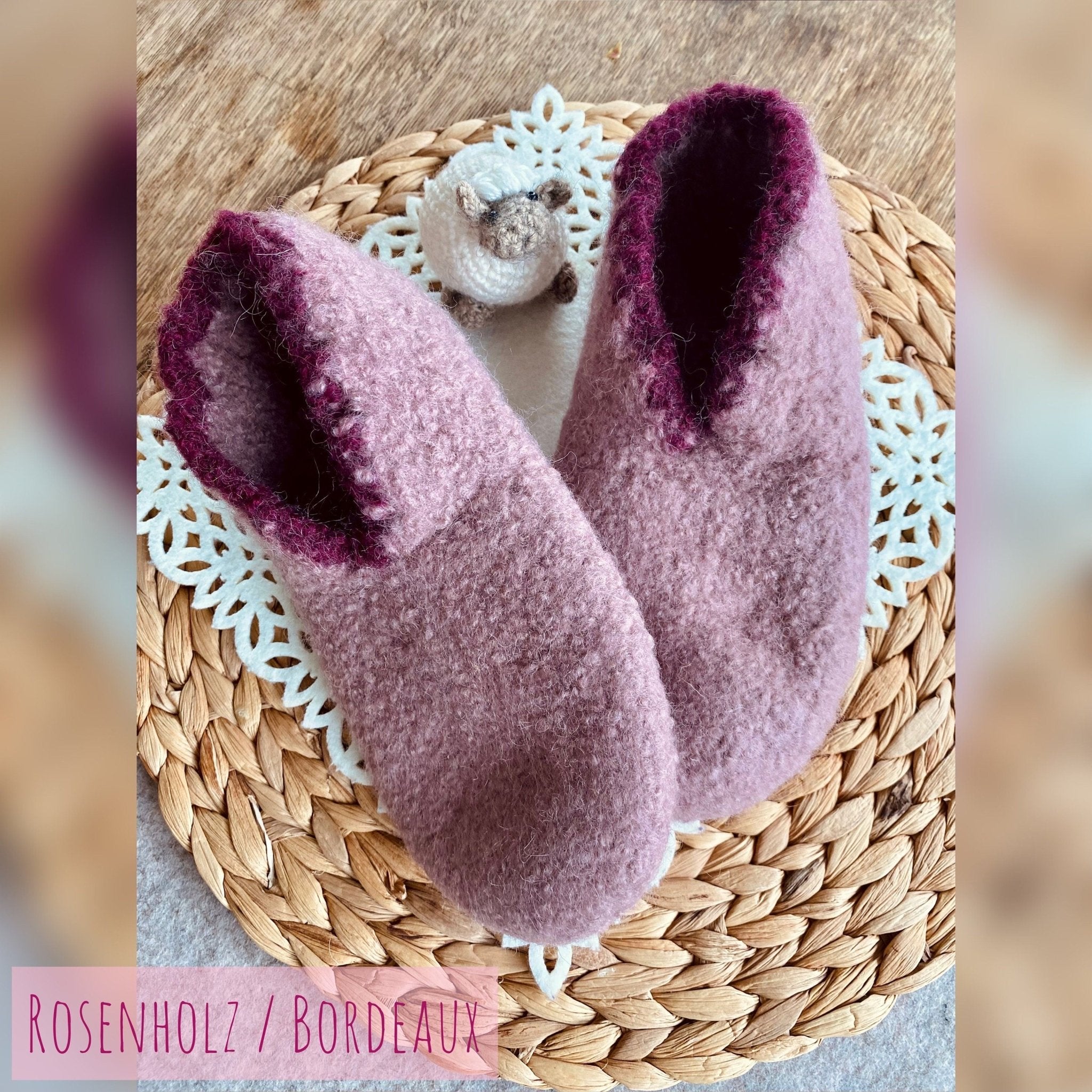 Filzschuhe mit erhöhtem Schaft in zwei individuellen Farben gestaltbar - handgefertigt von Anja - Mein Schusterhof