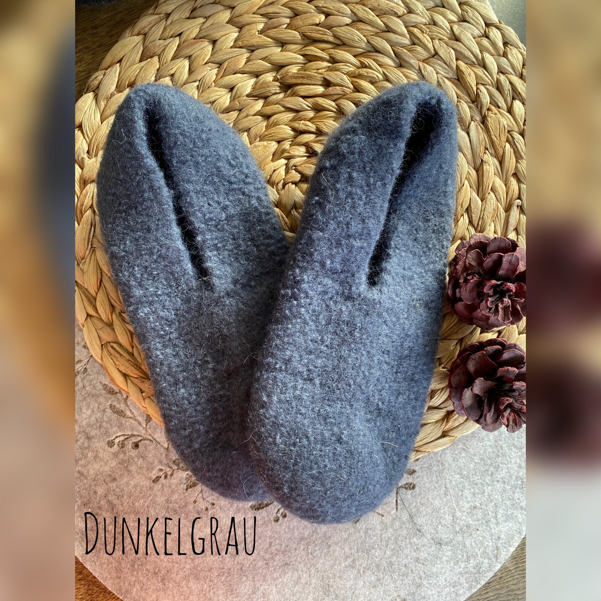 Filzschuhe mit Sohle - handgefertigt von Anja - Mein Schusterhof