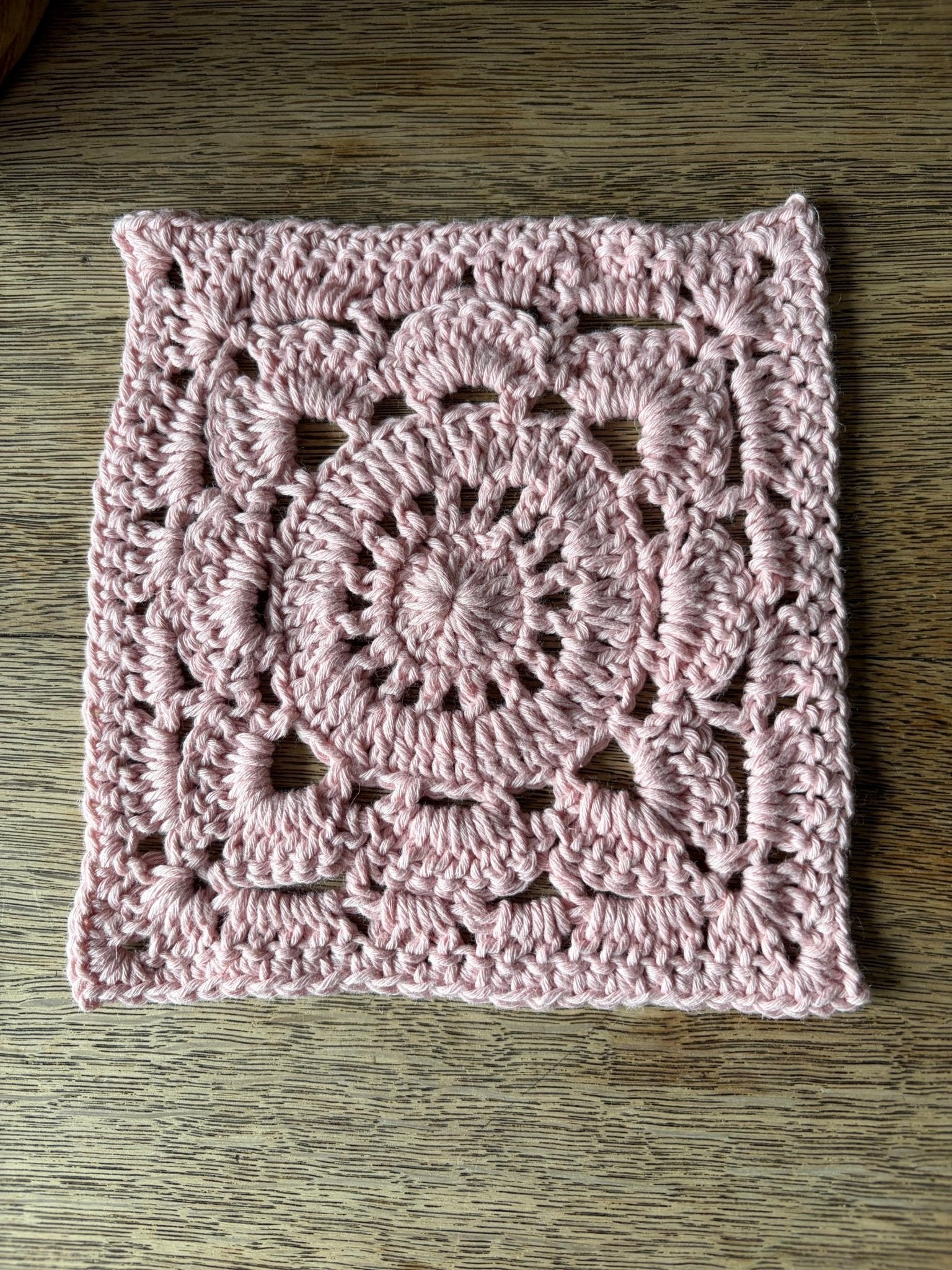 Granny Square gehäkelt aus Bayern zur Weiterverarbeitung - Mein Schusterhof