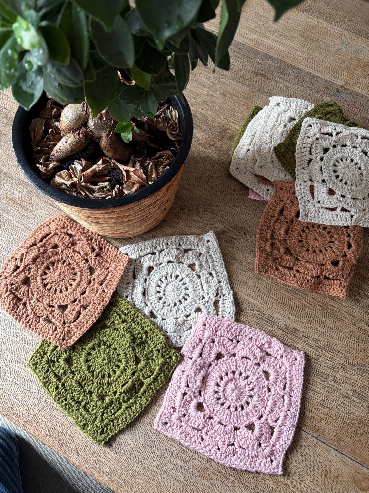 Granny Square gehäkelt aus Bayern zur Weiterverarbeitung - Mein Schusterhof